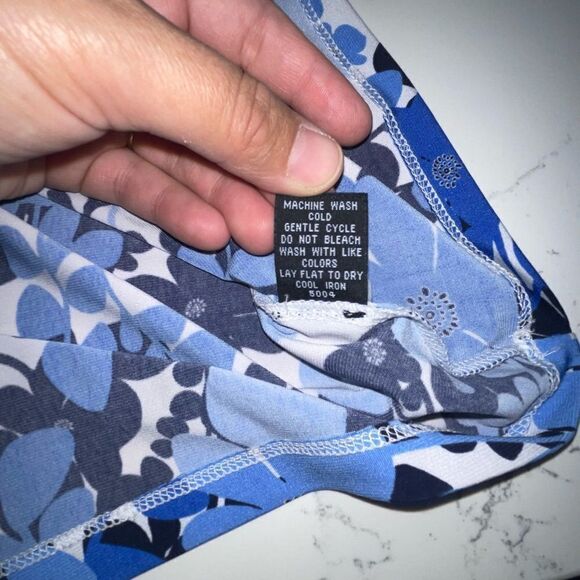 Rafaella Blue &‎ White Floral Blouse - Size Small - Picture 5 of 8